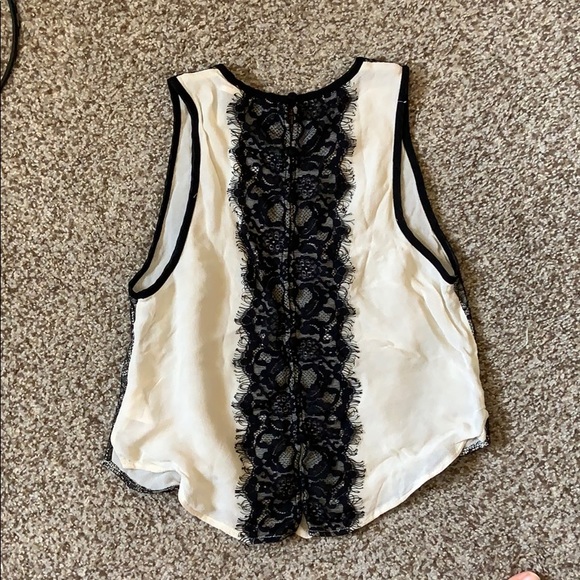 Top - Picture 2 of 2